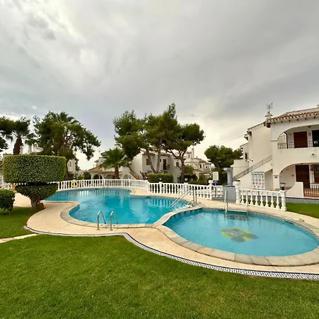 Ancora 4 En Urbanizacion Con Piscina Vakantiehuis Torrevieja