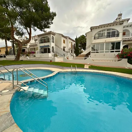 Ancora 4 En Urbanizacion Con Piscina Vakantiehuis