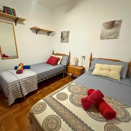 Vakantiehuis Ancora 4 En Urbanizacion Con Piscina *