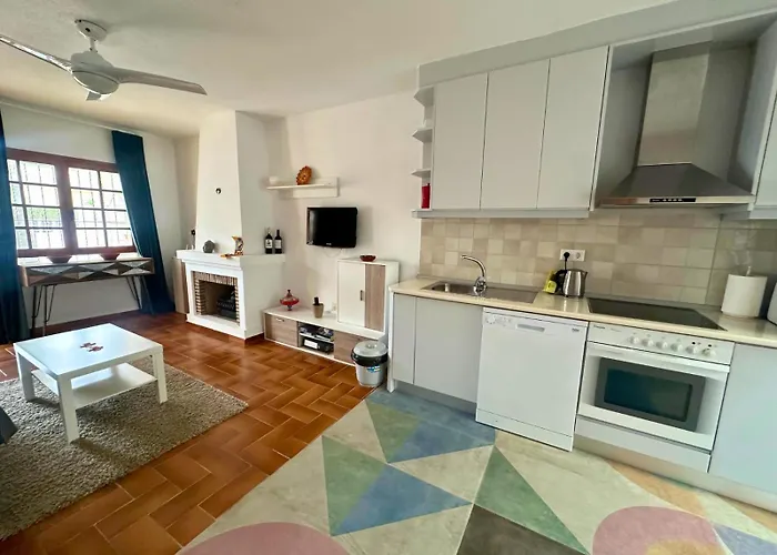 Ancora 4: En Urbanizacion Con Piscina 度假居