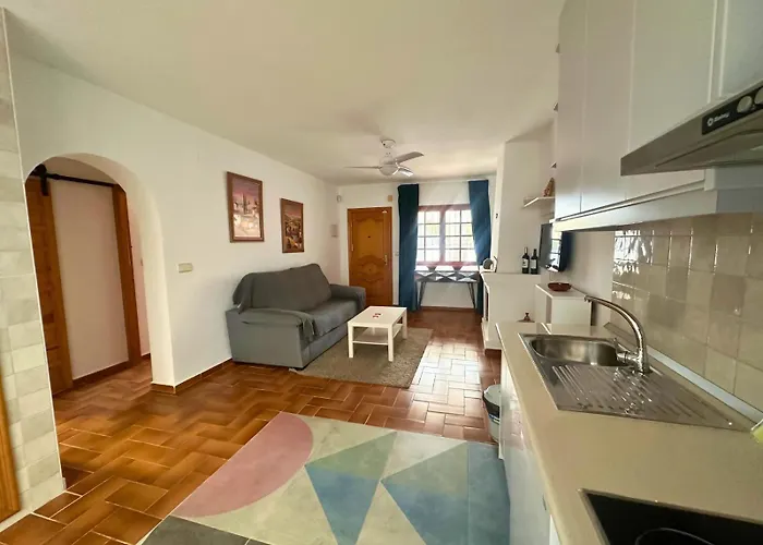 Ancora 4: En Urbanizacion Con Piscina Σπίτι διακοπών