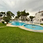 Ancora 4: En Urbanizacion Con Piscina Τορεβιέχα
