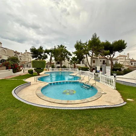 Feriehus Ancora 4: En Urbanizacion Con Piscina