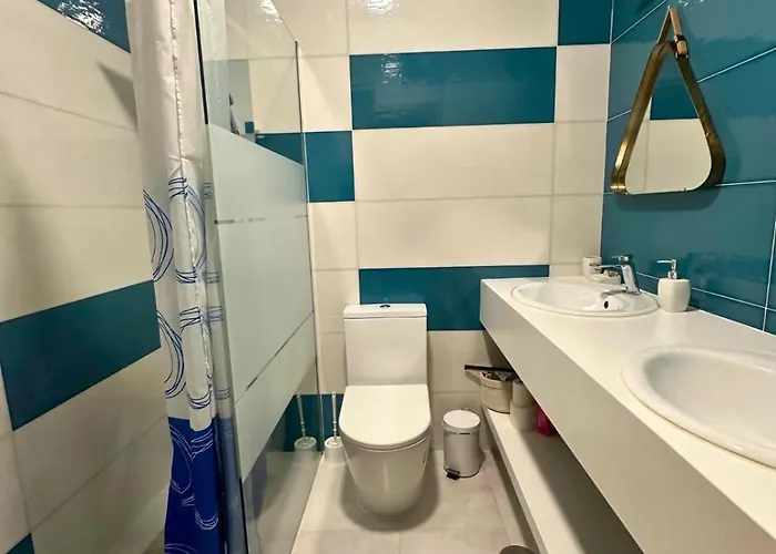 Ancora 4: En Urbanizacion Con Piscina *