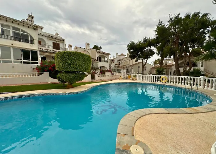 Nyaraló Ancora 4: En Urbanizacion Con Piscina Torrevieja