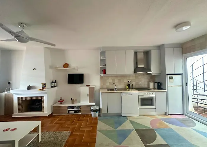 Nyaraló Ancora 4: En Urbanizacion Con Piscina